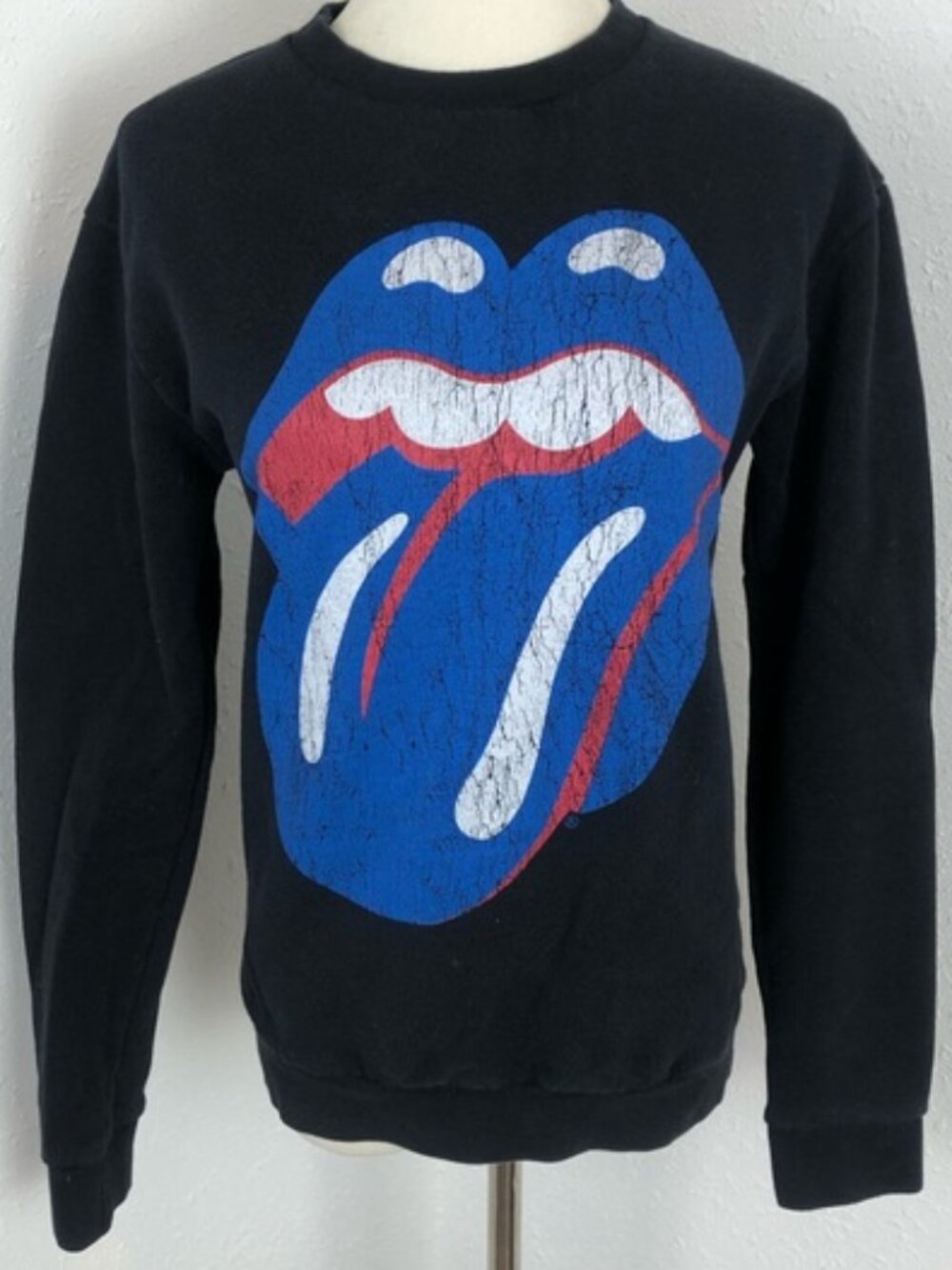 ZARA + The Rolling Stones Black Graphic Pullover Sweatshirt Blue Red Tongue L - Picture 4 of 15